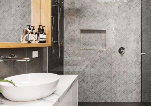 The latest trends in glass shower enclosures